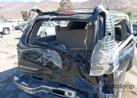 2003 Chevrolet Suburban 1500 Ls from USA, damaged, VIN 1GNEC16T73J190177